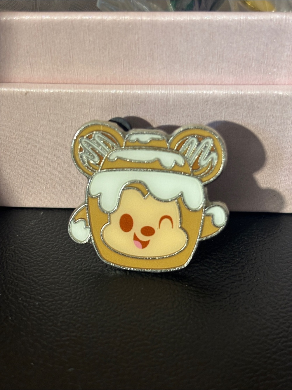 Disney Mickey pin